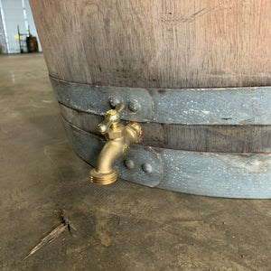 60g Silver Oak Cellars Wine Rain Barrel w/brass spigot, Teflon tape & wood bung. Heavy duty 110-115+ lb barrels that have 6/8 galvanized steel bands.